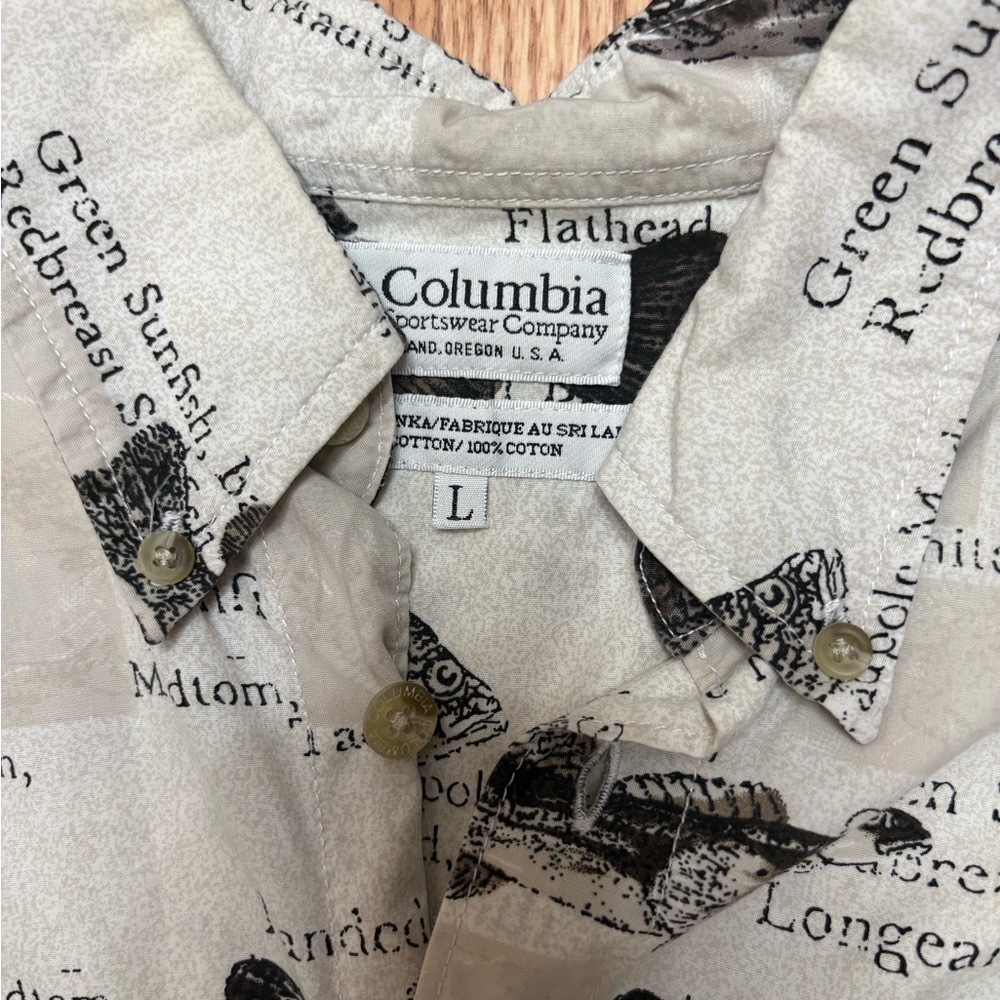 Columbia Men's Retro fish print shirt sleeve shirt
